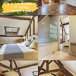 בית נופש Domaine Complet De 5 Gites, 35 Pers Avec Piscine, Tennis *