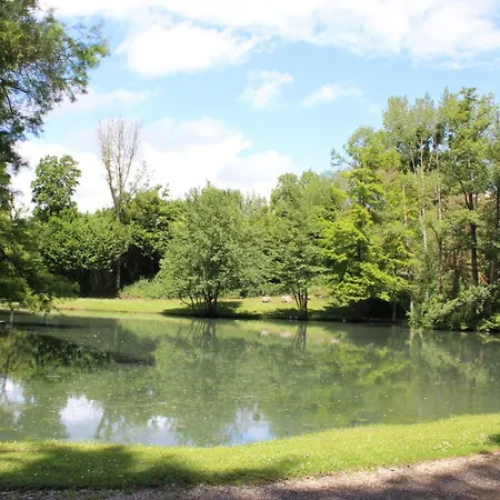 Domaine Complet De 5 Gites, 35 Pers Avec Piscine, Tennis