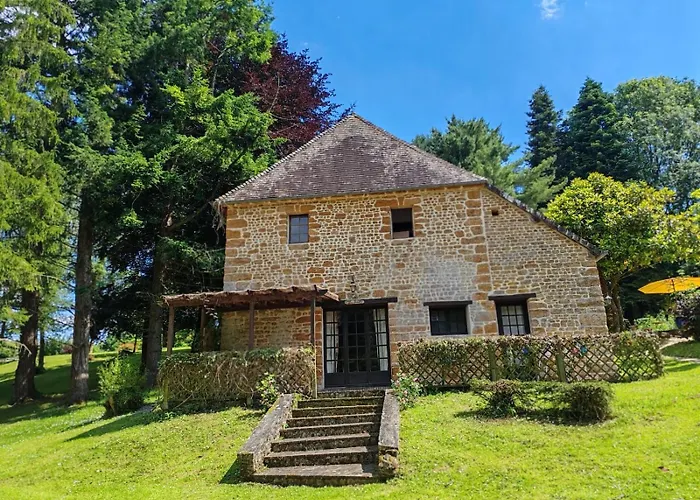 Holiday home Domaine Complet De 5 Guerquesalles